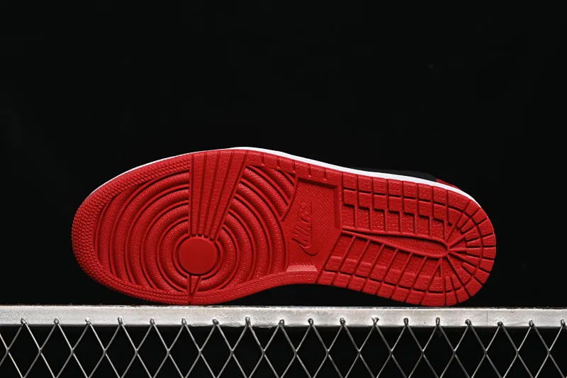 All categories Air Jordan Jordan series basketball shoes Air Jordan 1 Low LW version Travis Scott x Air Jordan 1 Low OG AJ1 Joe 1 undercut low DM7866-101